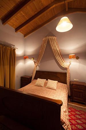 Amadryades Boutique Hotel Alatopetra Bilik gambar